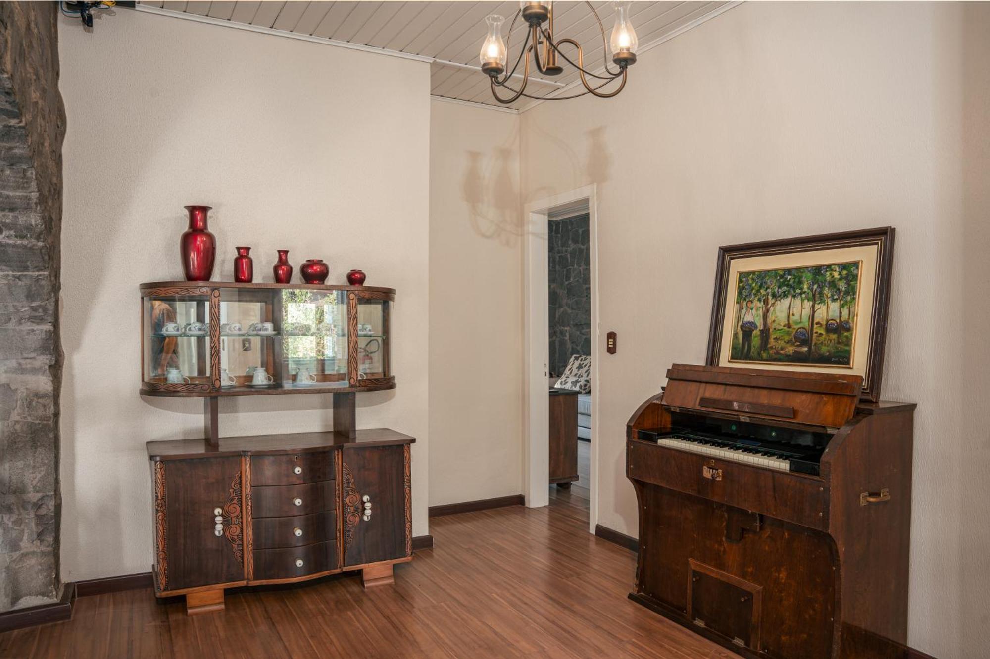 Casa De Pedra Mena Kaho Villa Bento Goncalves Luaran gambar